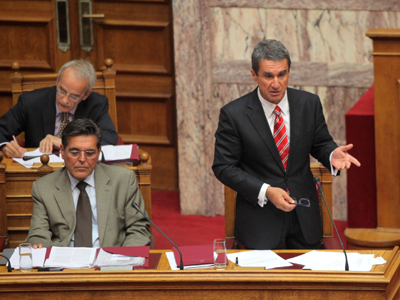 Kαι η Παναγιά μαζί σας…